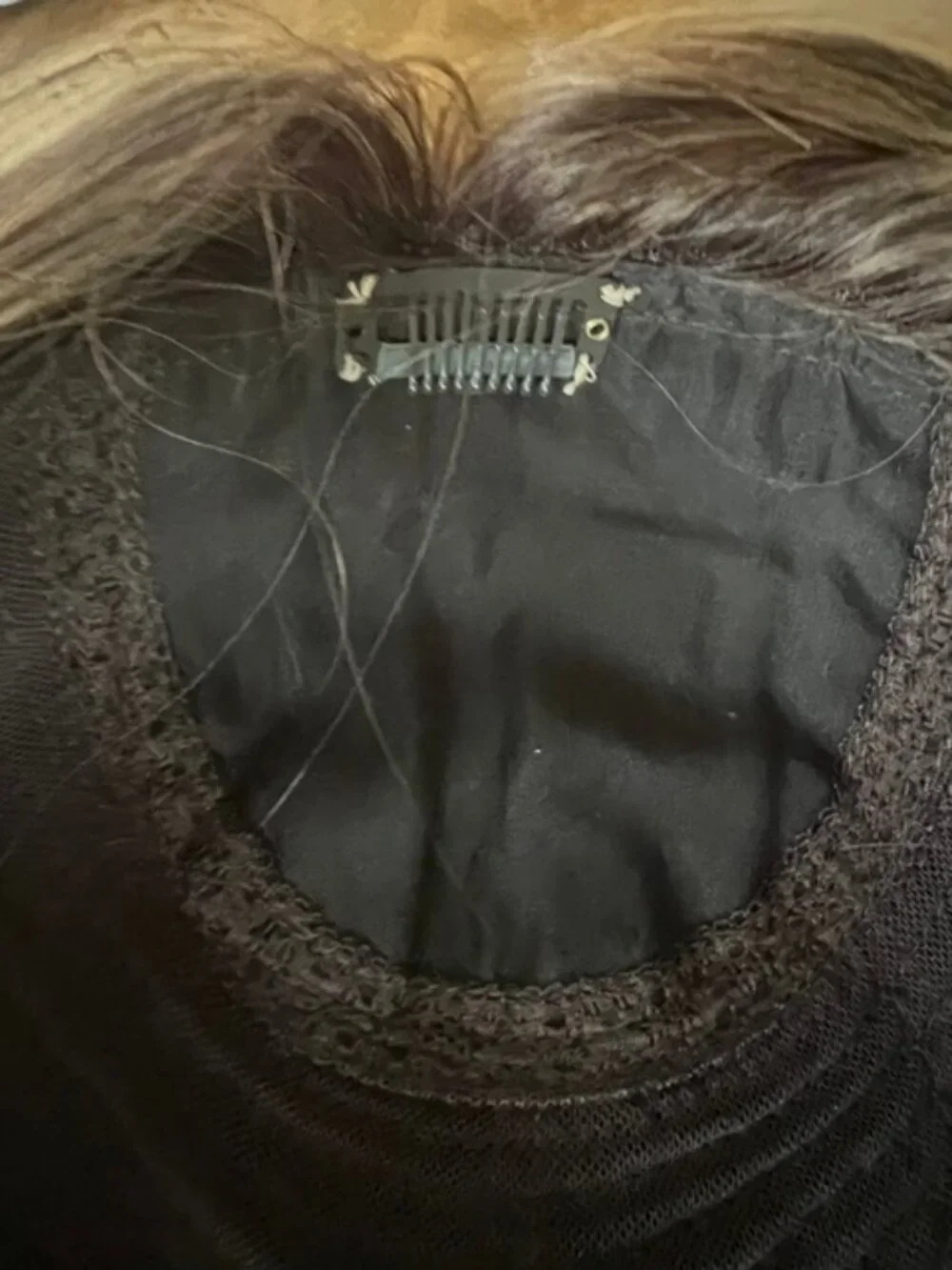 Uniwigs soft layered